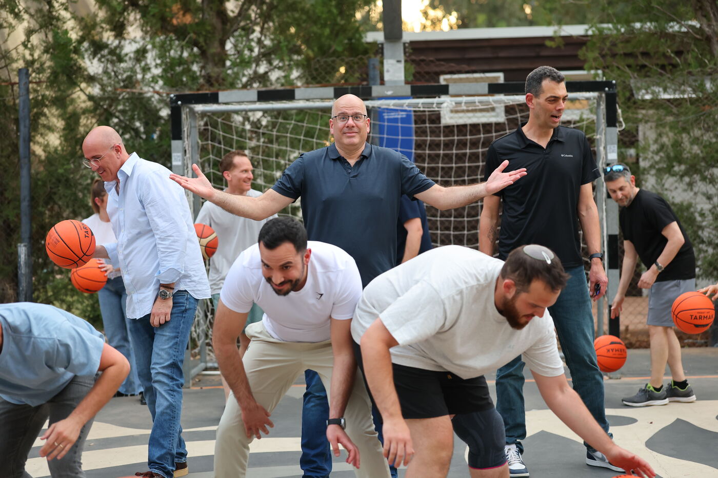 משתתפים בסדנה — אנרגיה וחיבור קבוצתי